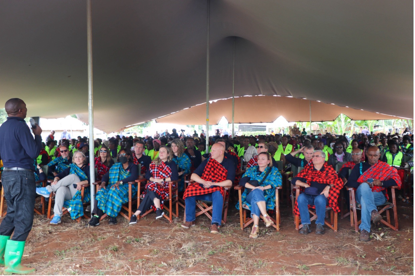 Figure 1: Mr Philip Kiburi addressing the Bayer team, CGA team, partners, and farmers during a farmer field day in Kiminja, Kirinyaga, on 27th August 2024. Photo by CGA Communications